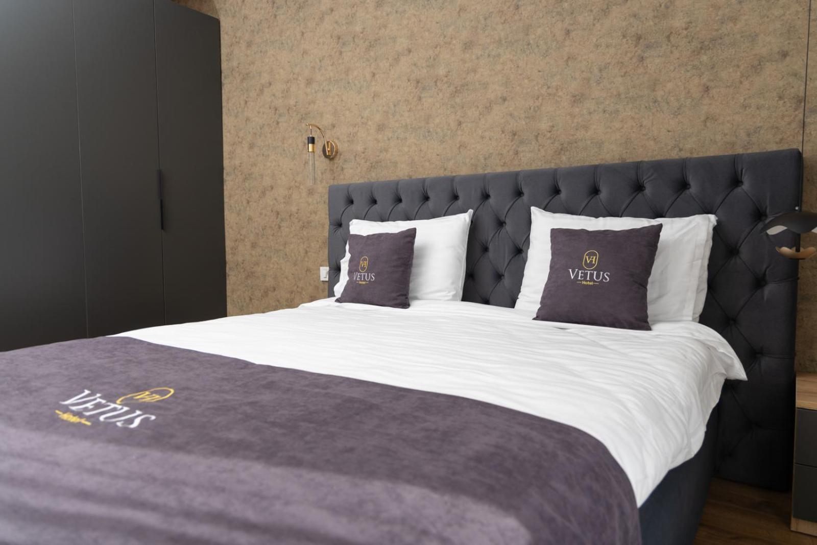 פרישטינה Vetus Hotel מראה חיצוני תמונה