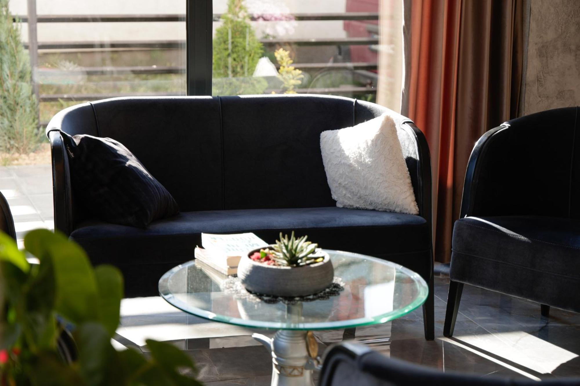 פרישטינה Vetus Hotel מראה חיצוני תמונה