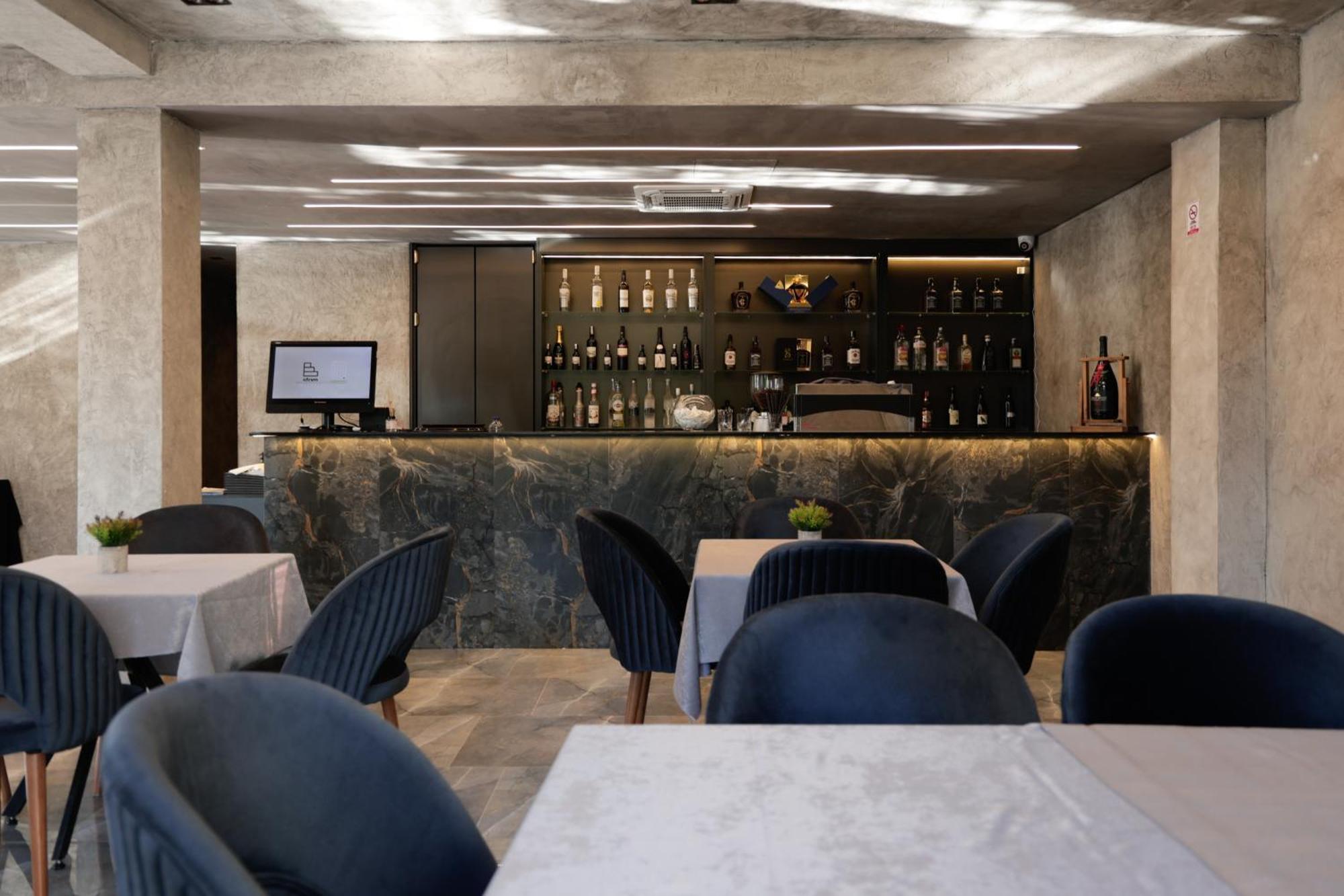 פרישטינה Vetus Hotel מראה חיצוני תמונה