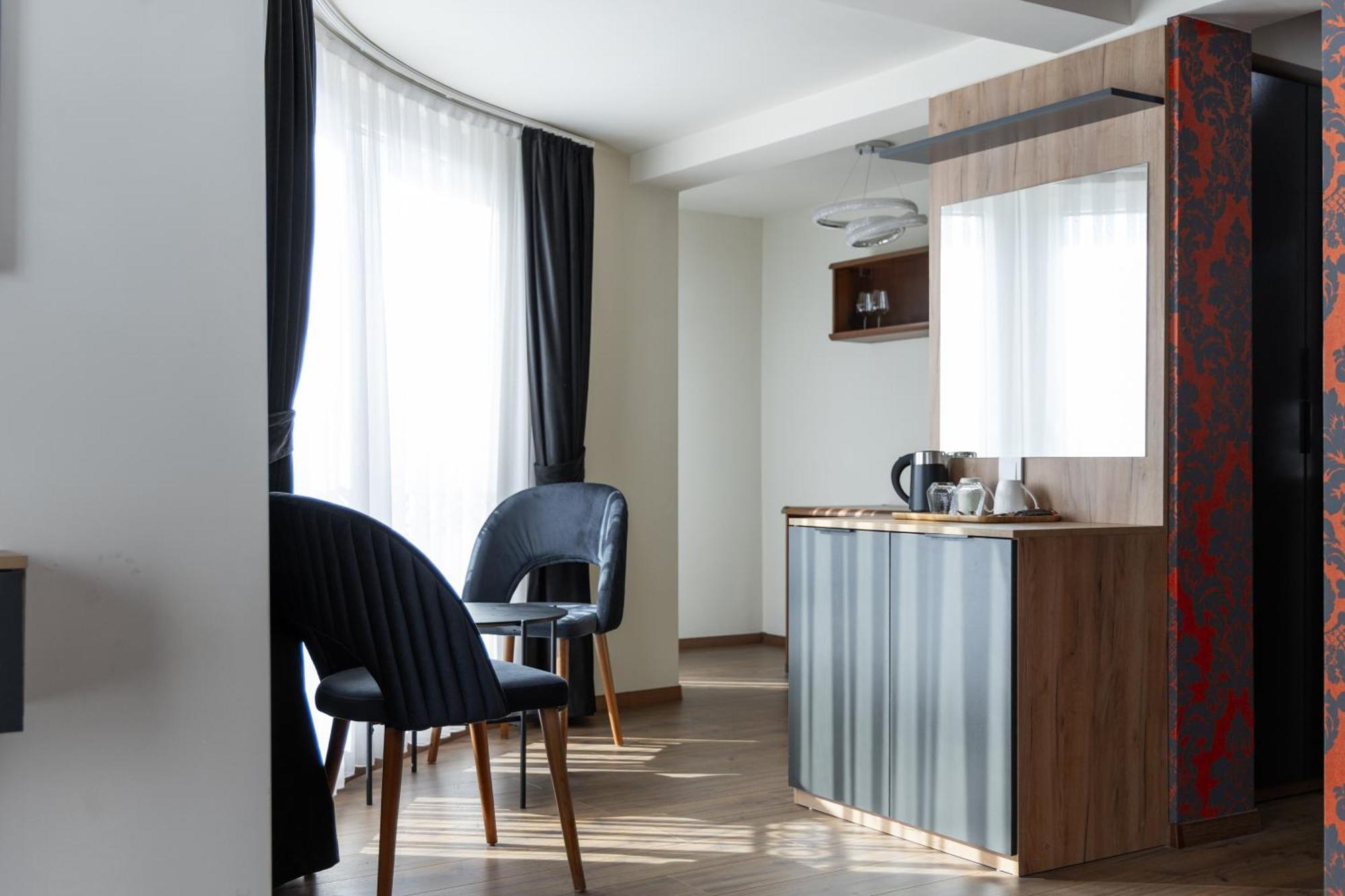 פרישטינה Vetus Hotel מראה חיצוני תמונה